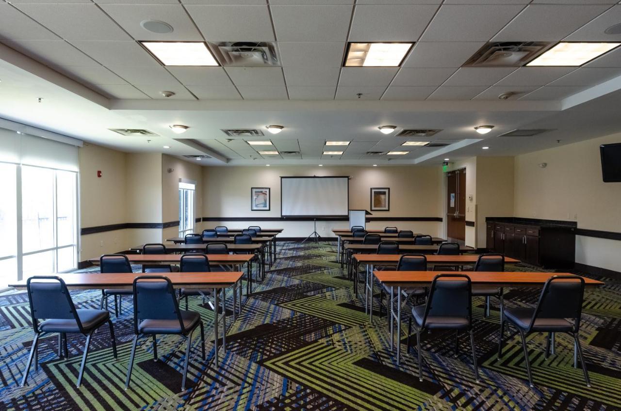 Holiday Inn Express Hotel & Suites Atlanta Airport West - Camp Creek By Ihg Εξωτερικό φωτογραφία